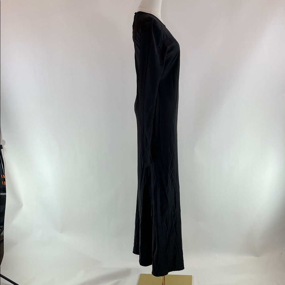 DELFI Collective Long Sleeve Satin Gown, M - Picture 10 of 11